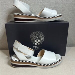 Vince Camuto VC-Mariena White Leather Sandals | Size 7M | Striped Sole